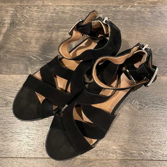 Black BP Suede Heels - Picture 3 of 5